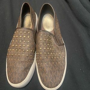 Mk Keaton slip on sneaker